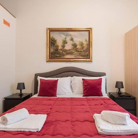 Apartamento Via Umberto Roma Exterior foto