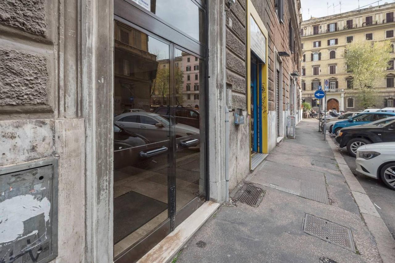 Apartamento Via Umberto Roma Exterior foto
